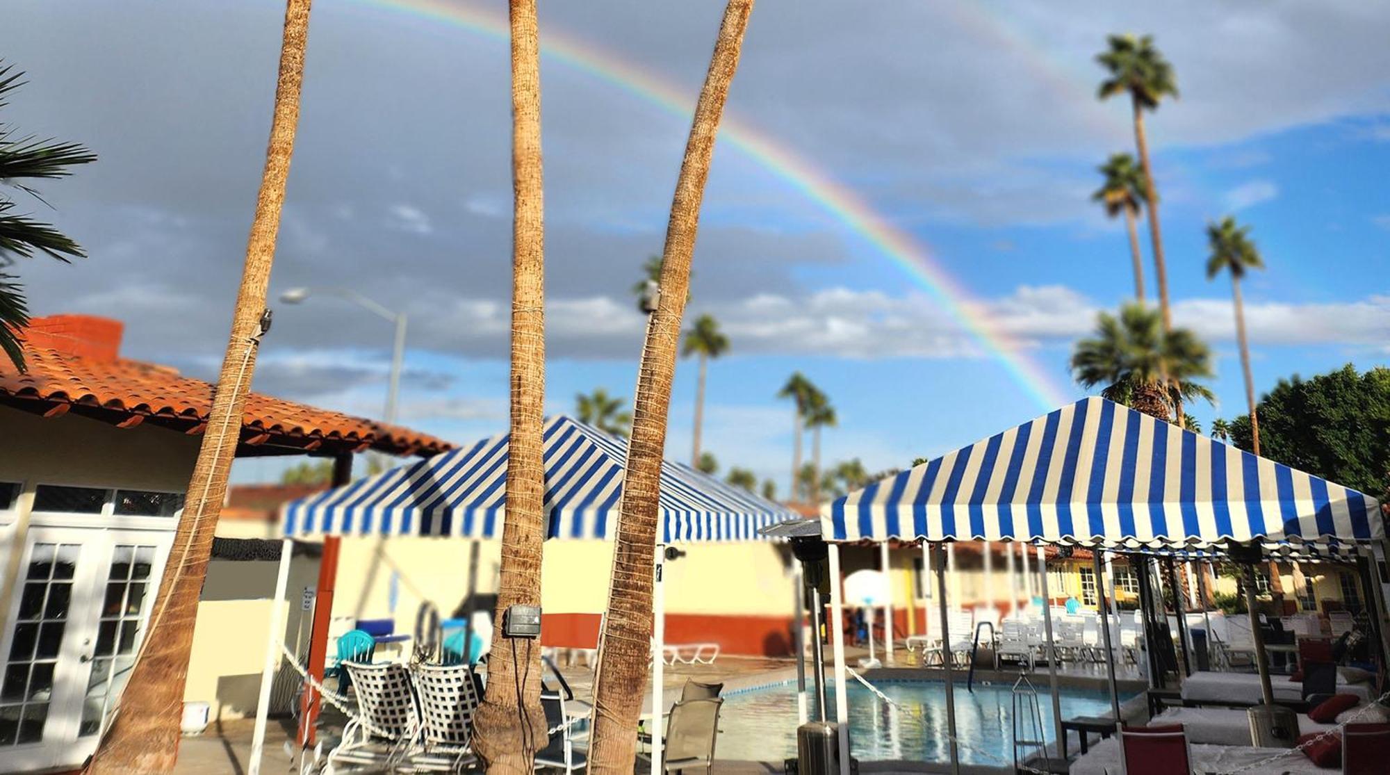 Exotic Dreams Resort Adults Only Palm Springs Exterior photo